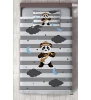 MEKTA HOME BEBEK VE ÇOCUK ODASI İzci Panda Desenli Yatak Örtüsü