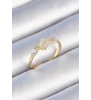 Pirinç Gold Renk Zirkon Taşlı Oval Beyaz Mineli Kadın Yüzük (Altın)
