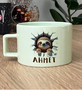 Kişiye Özel 3D Efektli Tembel Hayvan Hediye Pastel Fincan Arkadaşa Hediye (Yeşil)