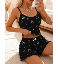 Kadın Love Yazılı ve Kalp Desenli Dantel Askılı Şortlu Pijama Takımı 5262