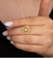 925 Ayar Gümüş Taşlı Güneş Kolye