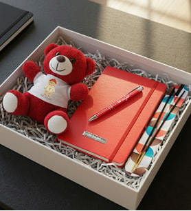 Kişiye Özel Kırmızı Peluş Ayıcık & Kırmızı Defter & Kırmızı Kalem & Tütsü Hediye Seti