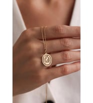 Kişiye Özel 925 Ayar Gümüş Tasarım At ve At Nalı Detaylı Kolye (Gold)
