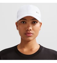 Nike Dri-Fit Club Cap Gold Swoosh Ayarlanabilir Unisex Şapka Beyaz