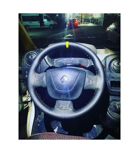 DİKİŞLİ DİREKSİYON KILIFI DAMARLI SİYAH DERİ SARI YÜZÜK/DİKİŞLİ RENAULT MASTER İÇİN HIZLI KARGO