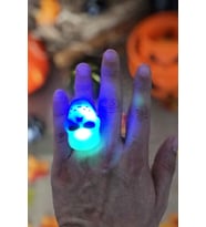 Işıklı Kurukafa Yüzük Halloween Parti Aksesuarları Cadılar Bayramı Yüzüğü