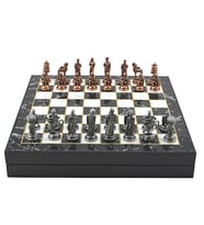 GiftHome Orta Boy Metal Truva-Sparta Satranç Takımı Antik ve Mermer Desenli Sandıklı MDF Tahtası (36x36x6 cm.)