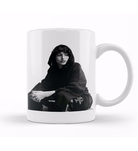Finn Wolfhard 02 Kupa Bardak Porselen
