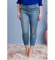 Yama Detaylı Kot Pantolon 001
