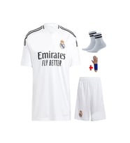 REAL MADRİD MBAPPE 9 NUMARA 24/25 SEZON BEYAZ ÇOCUK FORMASI 4 PARÇA