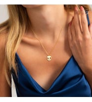 Kişiye Özel 925 Ayar Gümüş Minimal Uzaylı Model Kolye (Gold)