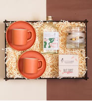 Kahve, Fincan, Mum ve Kolonya ile Premium Hediye Deneyimi