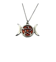 Kırmızı Moon Pentagram Figürlü Unisex Kolye – 60 cm Zincirli Gotik, Spiritüel ve Mistik Tasarım