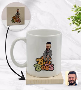 BK Gift Kişiye Özel Erkek Big Boss Karikatürlü Beyaz Kupa Bardak ve Ahşap Bardak Altlığı Hediye Seti - Model 3