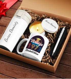 Kişiye Özel Doğum Tarihli Kupa & Kişiye Özel Beyaz Çelik Termos & Kişiye Özel Mum & Deri Kılıflı Touch Pen Kalem Hediye Seti