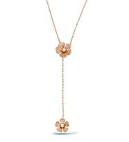 925 Ayar Gümüş Çiçek Figürlü Sallantılı Rose Kolye - N109501