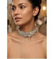 TAŞLI TASMA CHOKER KOLYE