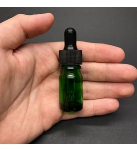 5Ml Yeşil Cam Damlalıklı Şişe , Siyah Plastik Kapak , 5 Cc Yeşil Cam Damlalıklı Şişe x 6 Adet