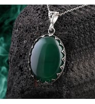 Yeşil Akik Taşı Oval Kesim El İşçiliği 925 Ayar Gümüş Kolye