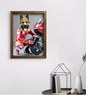 Evcil Dostlara Özel MotoGP Tasarımlı Portre Doğal Masif Ahşap Çerçeveli Tablo 45x65cm-3