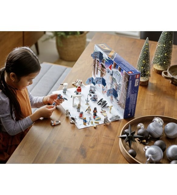 LEGO Star Wars 75340 Star Wars Advent Calendar