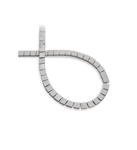 Hematit Doğal Taş Mat Titanyum Kare Kesim 6x6mm Dizi
