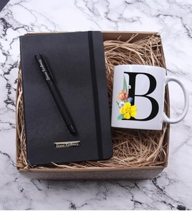 Kişiye Özel Ofis Hediye Seti ( Harf Kupa & Siyah Defter & Siyah Roller Kalem )