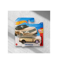 Hot Wheels 2025 Case 1:64 Ölçek Range Rover Velar Özel Seri Gold