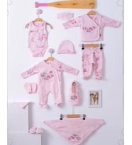 Çiçek Desenli 11 Parça Kız Bebek Hastane Çıkışı (Pembe)