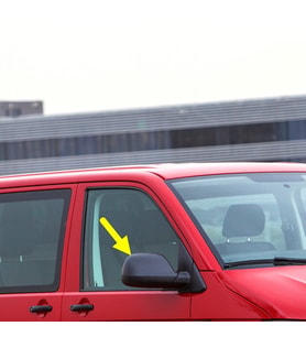 VW Transporter T6.5 2020-2023 Sağ Dış Ayna Üst Kapak Siyah 7E1857528K