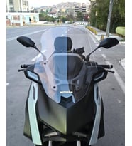 MOTOCAM Yamaha Xmax Techmax Ön Cam 2025-2026 Model 52cm Şeffaf Renkli 4mm Asansörlü