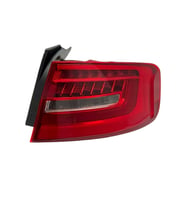 Audi A4 Dış Sağ Stop Lambası 2013-2016 8K5945095AC