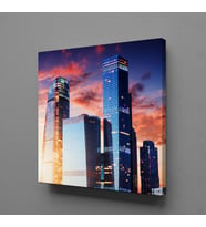 YÜKSEK BİNALAR KANVAS TABLO 140x140cm