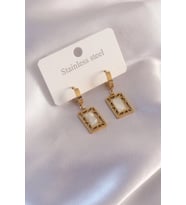 Çelik Gold Renk Kare Kadın Küpe 5886