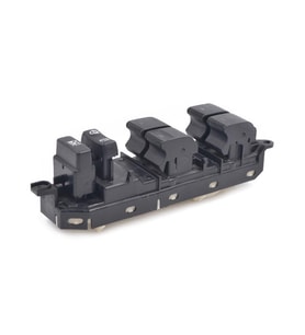 TOYOTA VERSO CAM AÇMA DÜĞMESİ ÖN SOL 84040-05020