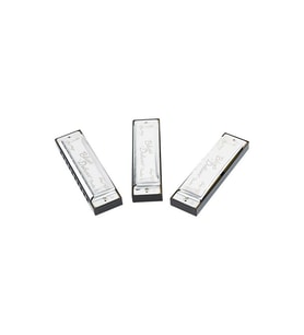 FENDER 0990701021 Blues Deluxe 3'lü Mızıka Seti Do (C), Sol (G) ve La (A) Tonları, Özel Taşıma Çantası Dahil, Başlangıç ve Orta Seviye