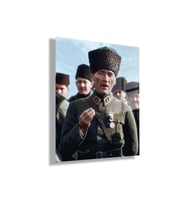 Temperli Gerçek Cam Tablo Yeşil Üniformalı Atatürk Fotoğrafı