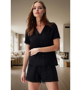 Kadın Dantelli Viskon Pijama Takımı Şortlu Rahat Yazlık Kaliteli İşçilik Modern Stil Konforlu Kesim (Siyah)