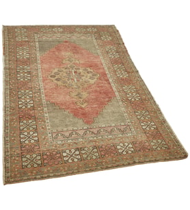Kırmızı Halı Vintage Tarzı Geometrik Motifli El Dokuma Salon Halısı Mat Doku Eskitme