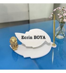 Sümen Ofis için Doğal Beyaz Mermer Yaprak İsimlik Gold Tasarımlı Kalem ve Aslan Biblo