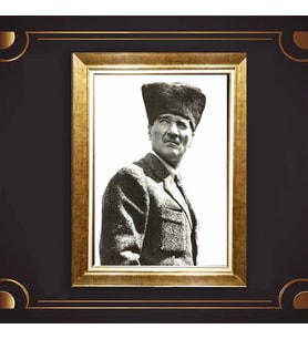 Altın Varaklı Çerçeveli Paspartulu Atatürk Tablo TR0586 (Gold)