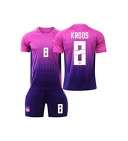 Almanya Euro 2024 Deplasman Toni Kroos  Çocuk Forması 3'lü Set FORMA+ŞORT+ÇORAP (PEMBE)