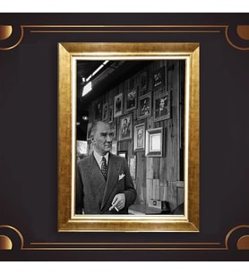 Altın Varaklı Çerçeveli Paspartulu Atatürk Tablo z4657 (Gold)