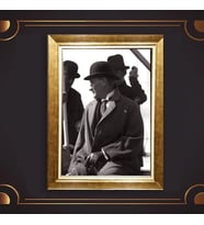Altın Varaklı Çerçeveli Paspartulu Atatürk Tablo nl02A706 (Gold)