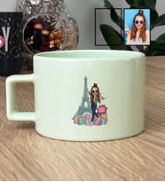 Kişiye Özel Karikatürlü Eyfel Kulesi Lüks Pastel Fincan Doğum Günü Hediyesi