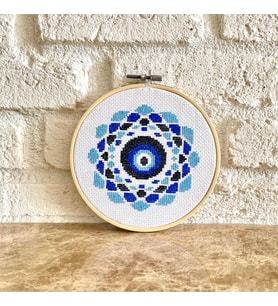 Seretamin Handmade Nazar Boncuğu Kanaviçe Nakışlı Duvar Süsü