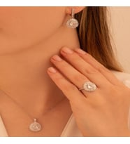 Kadın Gümüş Set - Mekik Model Zirkon Taşlı Baget Süslemeli Rodyumlu Kadın Set
