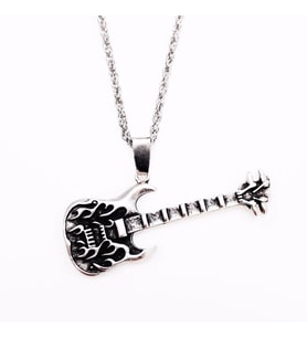 Gümüş Renk Erkek Gitar Kolye (Beyaz)
