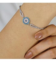 Nazar Tasarımlı Kelepçe Model 925 Ayar Gümüş Kadın Bileklik