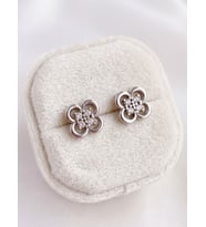 925 Ayar Gümüş Zarif Yonca Tasarım Kadın Küpe p455